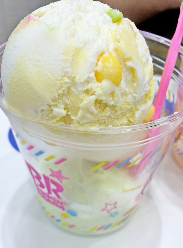 わかりにくいが下がマスクメロン。好きなものは最後に取っておく派なので下になっているとうれしい。